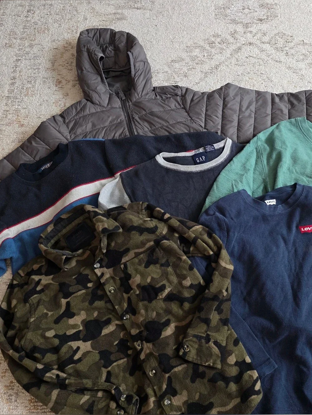 Boys Set Of 5 Longsleeve Shirts + 1 Puffer Jacket